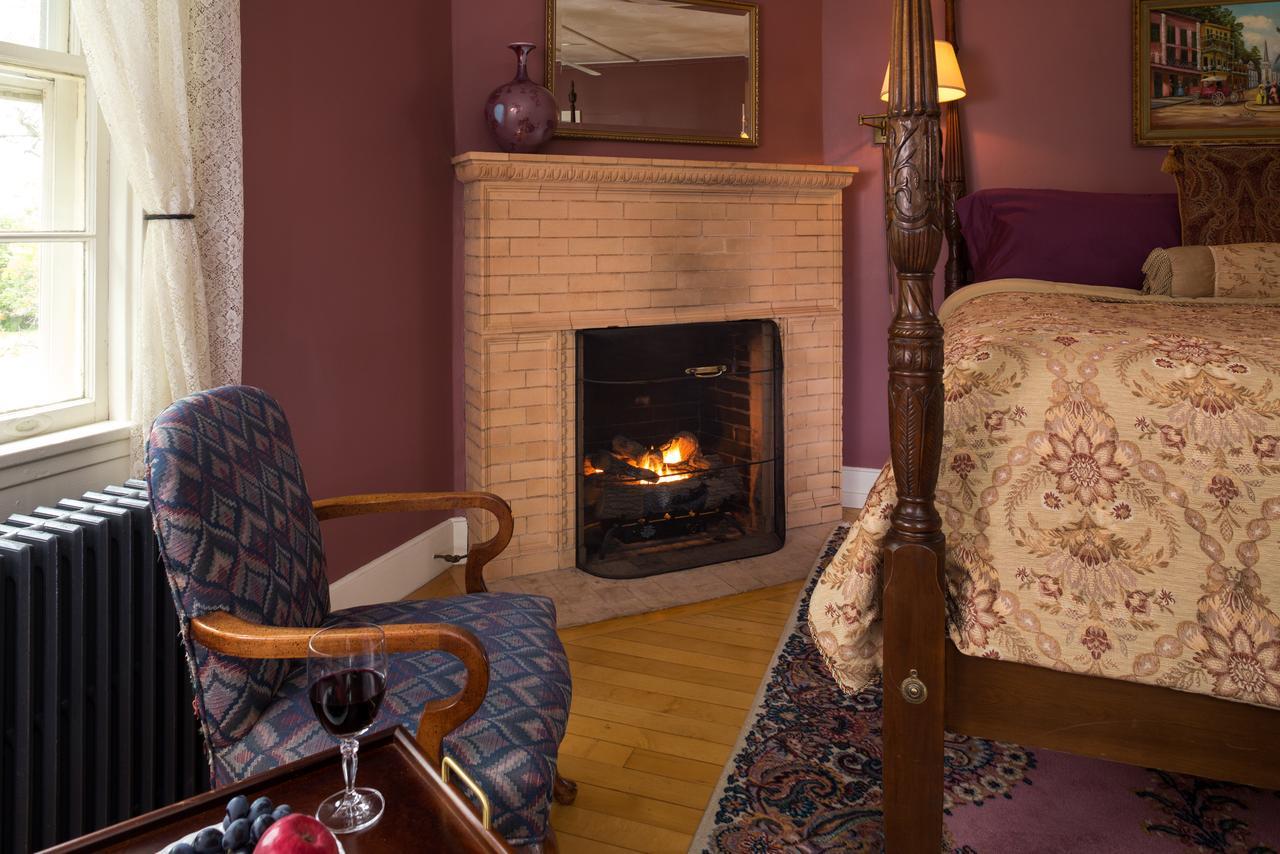 Yale Manor B&B & Yurt Glamping Kültér fotó