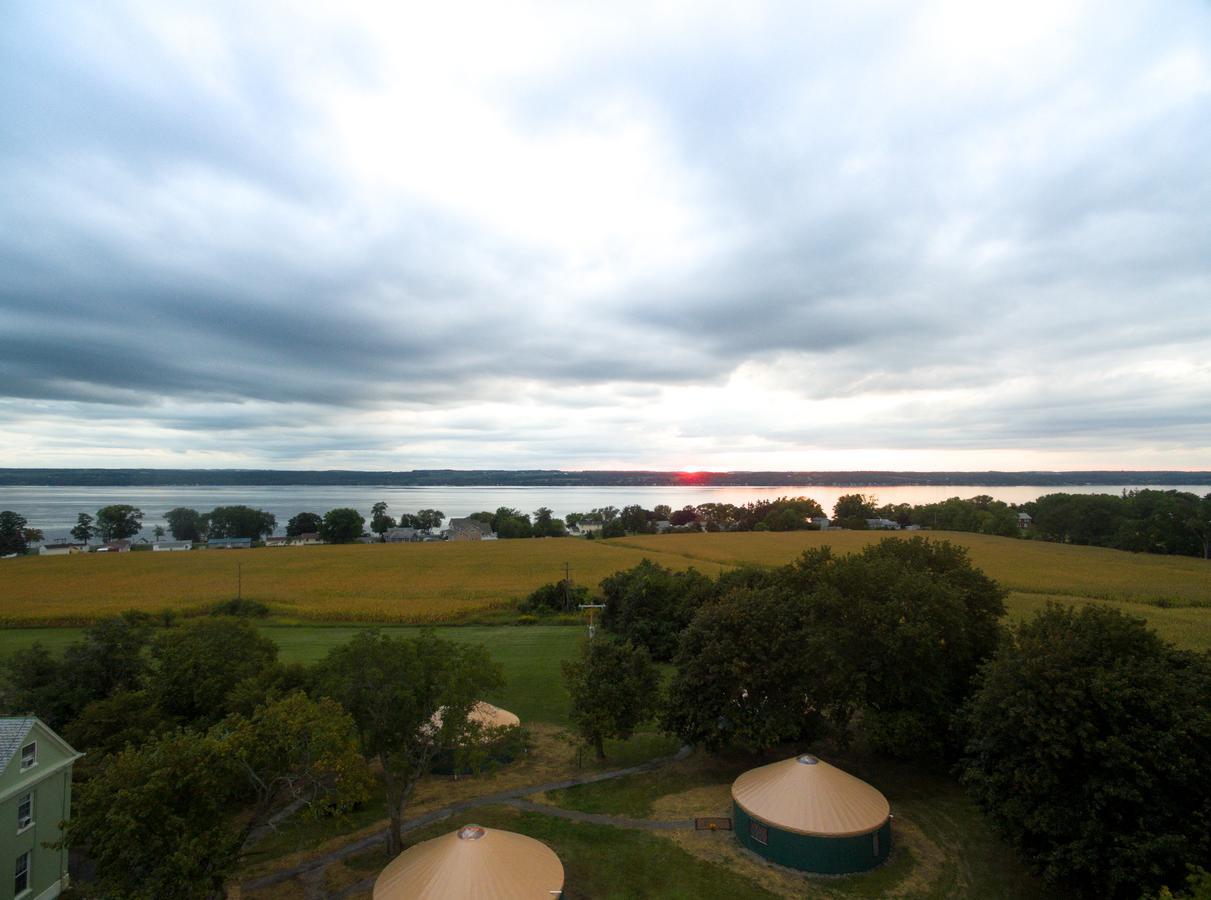 Yale Manor B&B & Yurt Glamping Kültér fotó